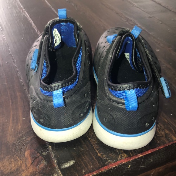 London Fog Kids Water Shoes - Picture 3 of 6